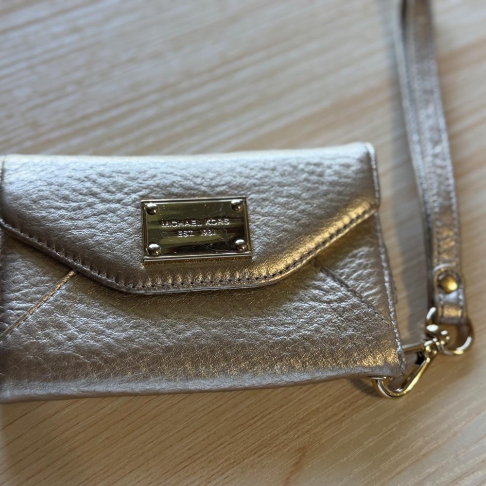 Michael Kors Metallic Gold Vintage Wristlet Wallet iPhone 4 4S Holder Case